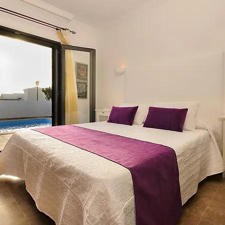 Charcones Holiday home *