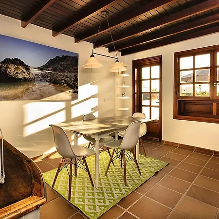 Charcones Holiday home *